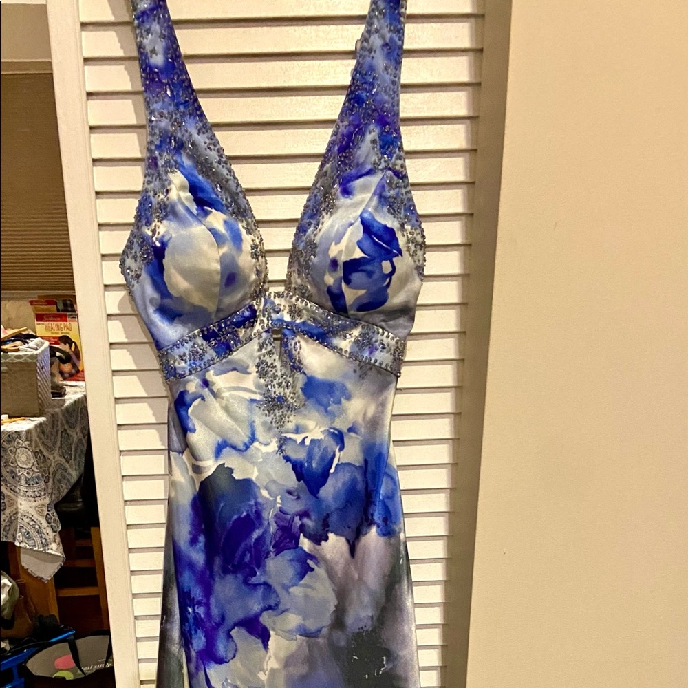 Prom / Jr Prom / Gown